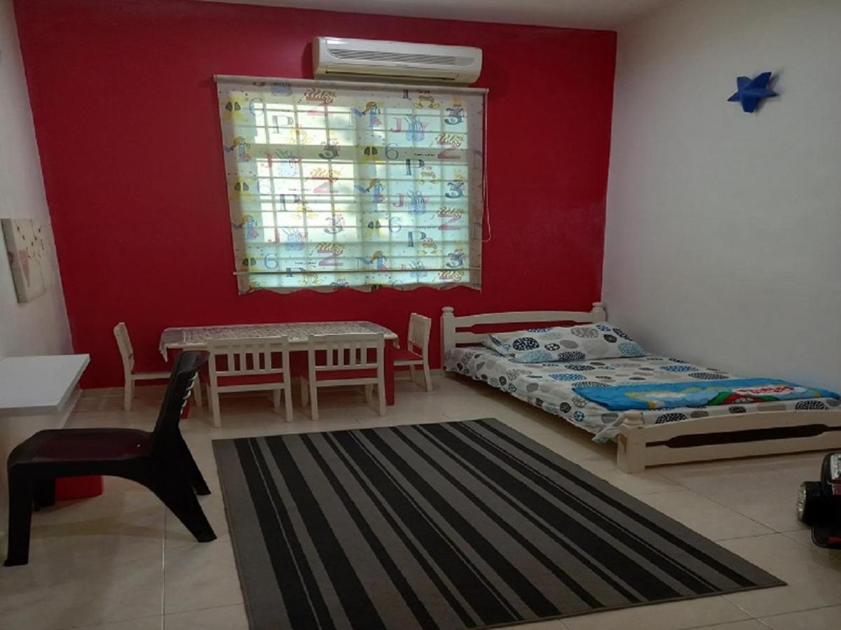Bukit Baru Homestay Malacca Exterior photo