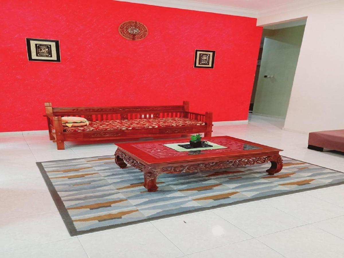 Bukit Baru Homestay Malacca Exterior photo